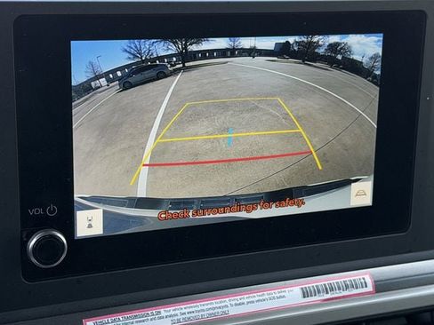 Used 2024 Toyota Tacoma TRD Sport image 19