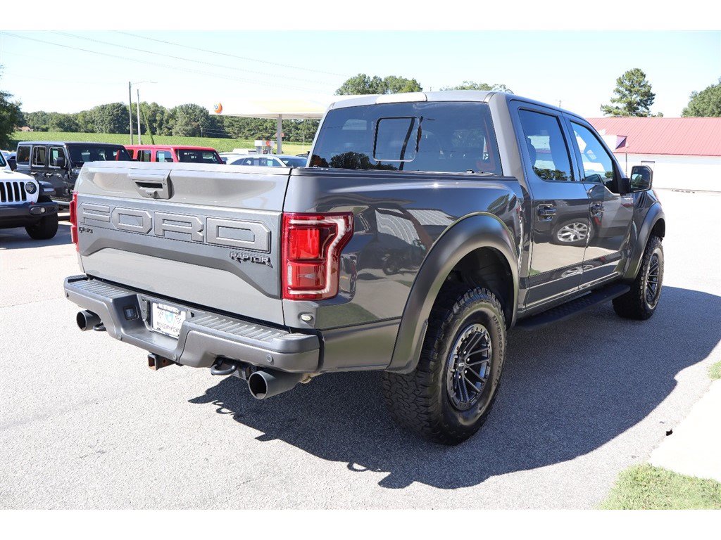 Used 2020 Ford F150 Raptor w/ Equipment Group 802A Luxury AWD/4WD image 6