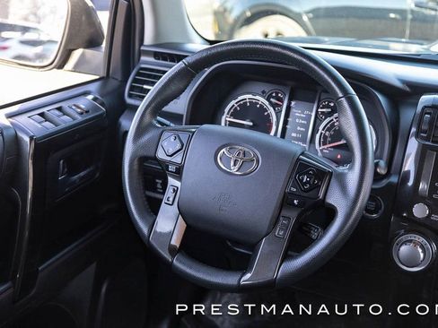 Used 2021 Toyota 4Runner Venture w/ Moonroof Package image 38