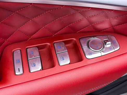 Used 2025 Genesis G70 3.3T Advanced w/ Sport Prestige Package image 20