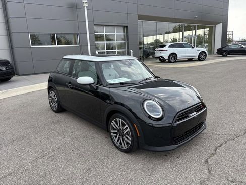 New 2026 MINI Cooper S image 1