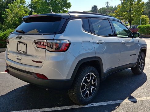 New 2026 Jeep Compass Trailhawk AWD/4WD image 3