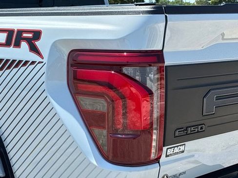Used 2025 Ford F150 Raptor AWD/4WD image 13