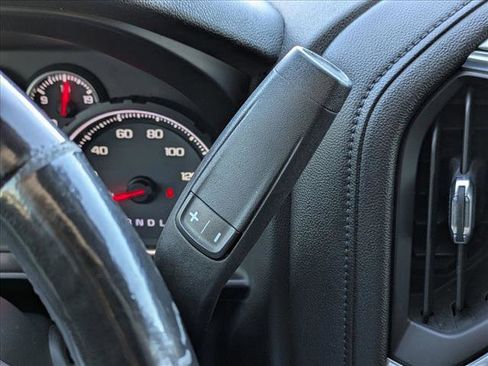 Used 2019 Chevrolet Silverado 1500 LT Trail Boss image 12