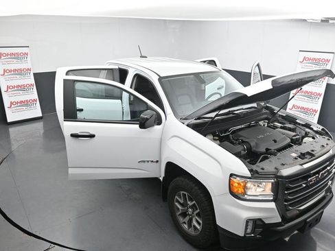 Used 2022 GMC Canyon AT4 w/ Trailering Package image 40