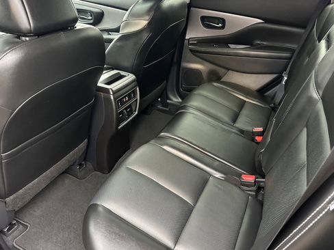 Used 2023 Nissan Murano SL w/ SL Moonroof Package image 14