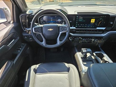 Used 2024 Chevrolet Silverado 1500 LTZ w/ LTZ Premium Package image 12