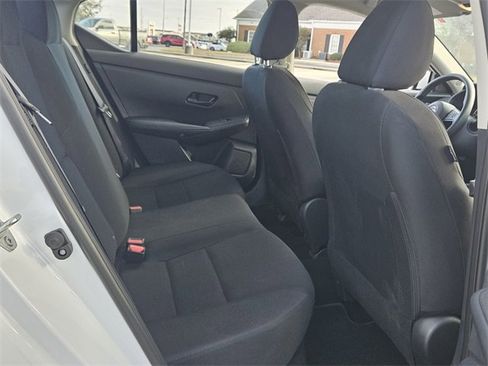 Used 2025 Nissan Sentra S image 14