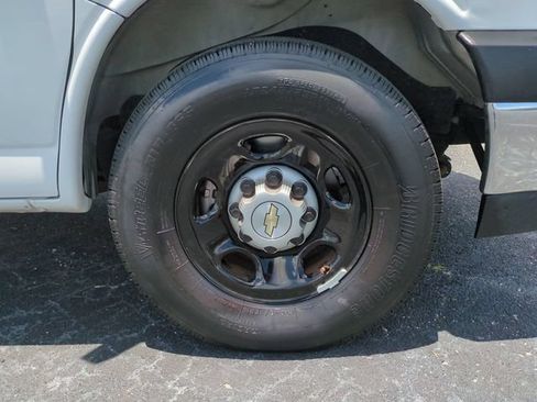 Used 2024 Chevrolet Express 2500 Extended w/ Driver Convenience Package RWD image 11