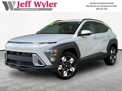 Used 2024 Hyundai Kona SEL AWD/4WD image 1