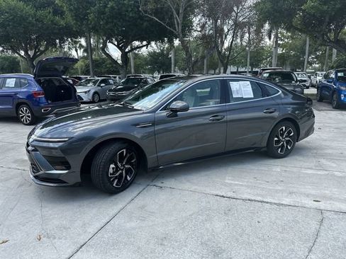 Used 2025 Hyundai Sonata SEL FWD image 37