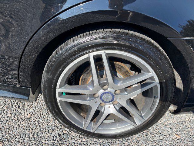 Used 2016 Mercedes-Benz E 350 4MATIC Wagon image 11
