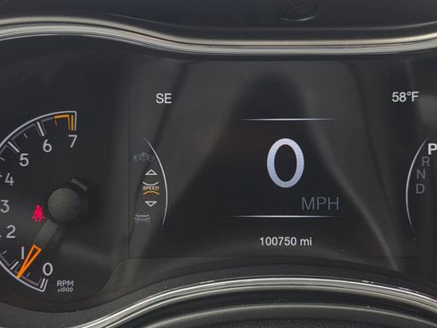 Used 2018 Jeep Grand Cherokee Trailhawk AWD/4WD image 14