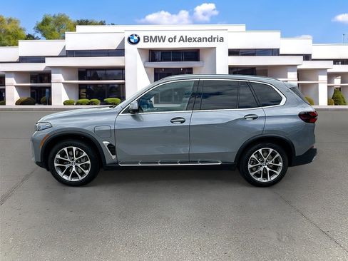 Used 2026 BMW X5 xDrive50e w/ Executive Package AWD/4WD image 4