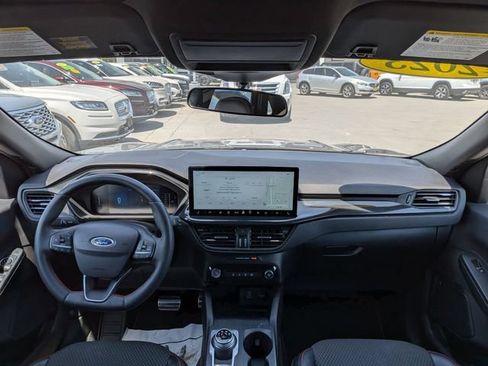 Certified 2023 Ford Escape ST-Line w/ Tech Pack #1 AWD/4WD image 15