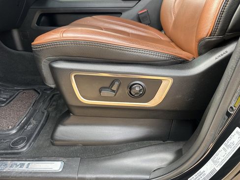 Used 2022 RAM 1500 Limited w/ Body Color Bumper Group image 13