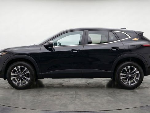 Used 2025 Chevrolet Equinox LT FWD image 5