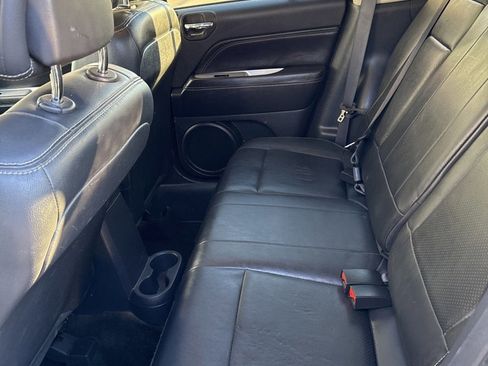 Used 2016 Jeep Compass High Altitude image 22