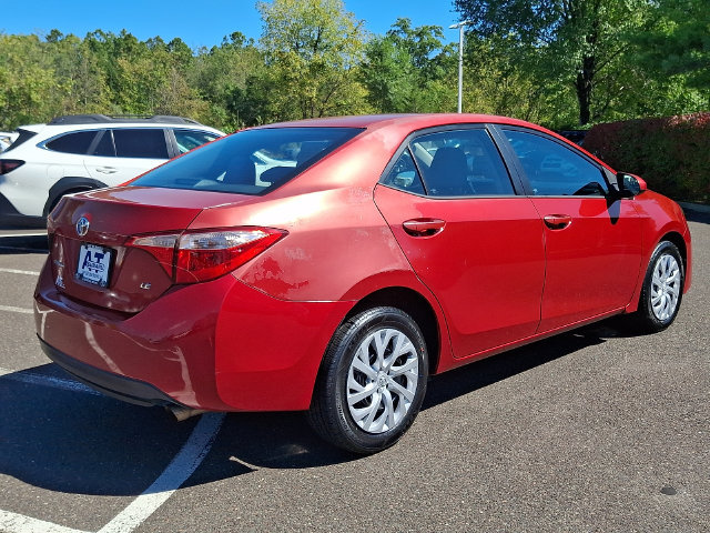 Used 2018 Toyota Corolla LE FWD image 6