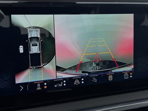 New 2026 GMC Sierra 3500 Denali w/ Denali Reserve Package image 14