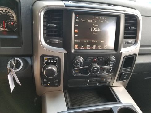 Used 2015 RAM 1500 Big Horn AWD/4WD image 27