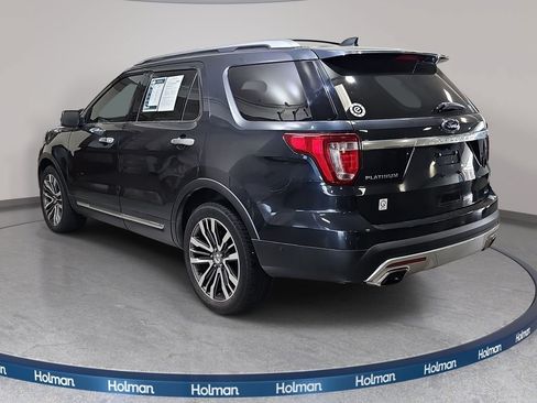 Used 2017 Ford Explorer Platinum AWD/4WD image 8