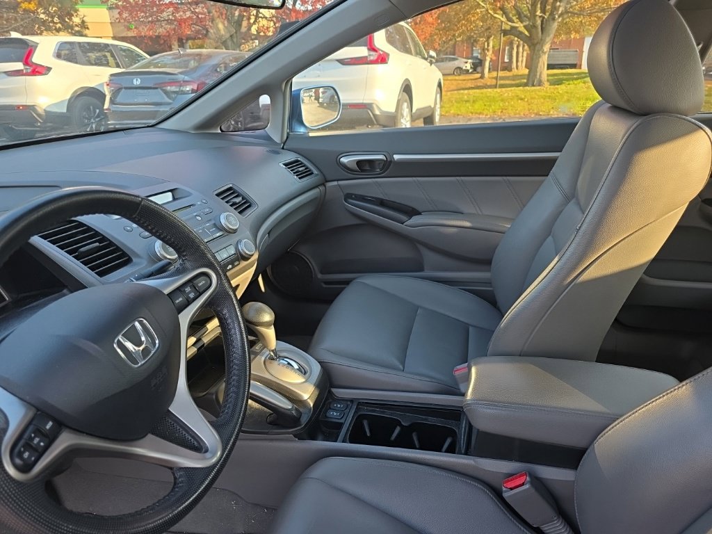 Used 2010 Honda Civic EX-L image 19
