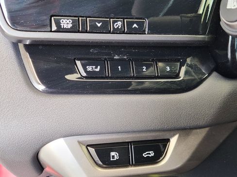 Certified 2023 Lexus RX 350 w/ Cold Area Package AWD/4WD image 21