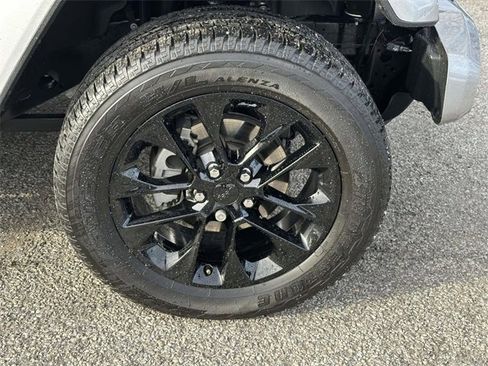 Certified 2020 Jeep Wrangler Unlimited Sahara image 10