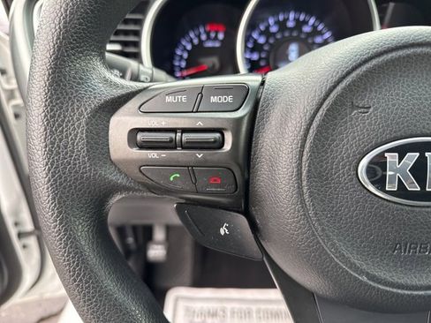 Used 2015 Kia Optima LX w/ LX Convenience Plus Package image 17