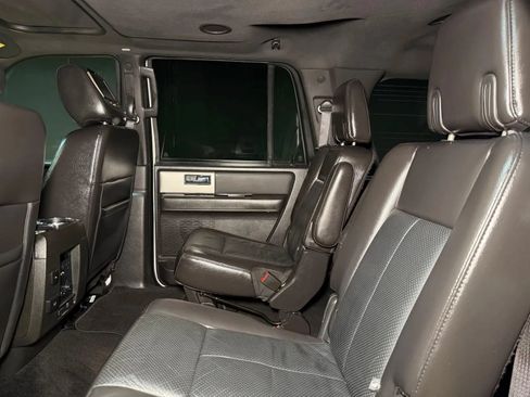 Used 2012 Ford Expedition EL Limited RWD image 15
