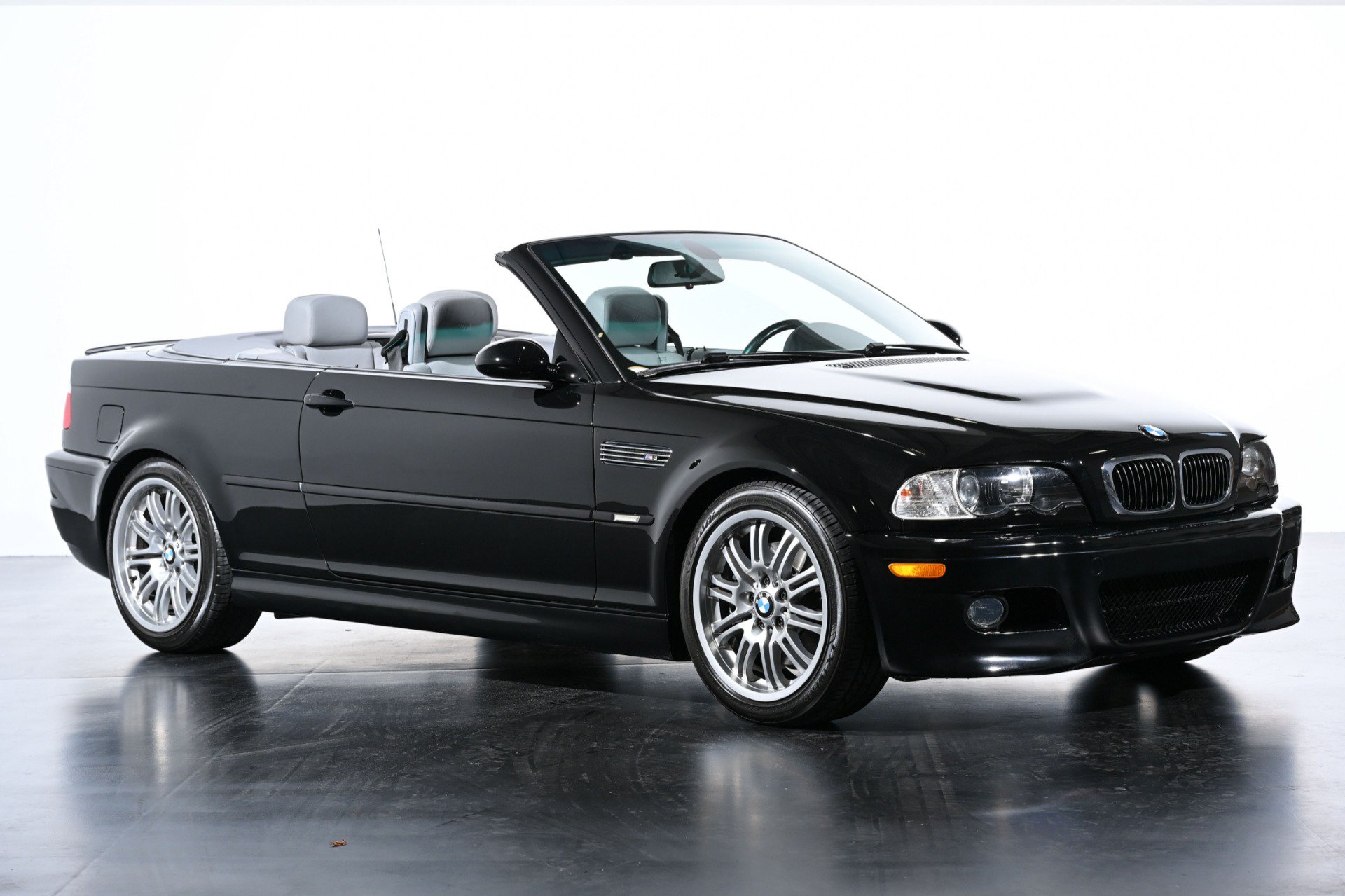 Used 2005 BMW M3 Convertible RWD image 7