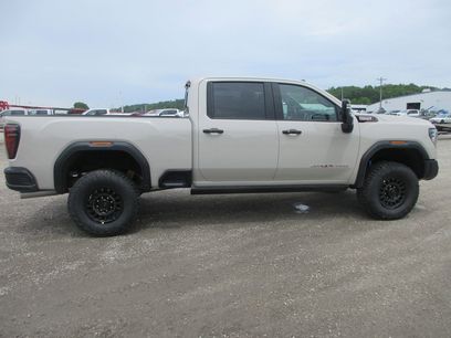 New 2026 GMC Sierra 2500 AT4X w/ AT4X AEV Edition