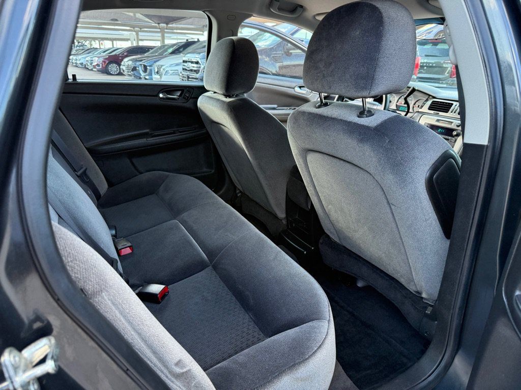 Used 2015 Chevrolet Impala Police FWD image 15