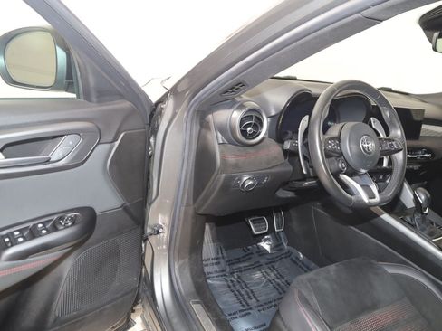 Used 2024 Alfa Romeo Tonale Veloce w/ Active Assist Package AWD/4WD image 50
