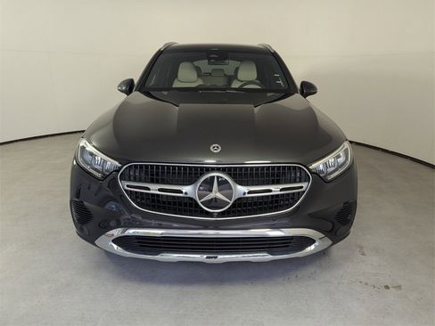 New 2026 Mercedes-Benz GLC 300 image 2