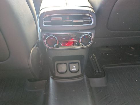 Used 2022 Genesis GV80 2.5T w/ Prestige Package 04 image 14