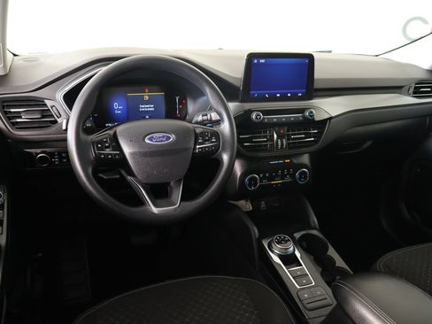 Used 2025 Ford Escape Active FWD image 2