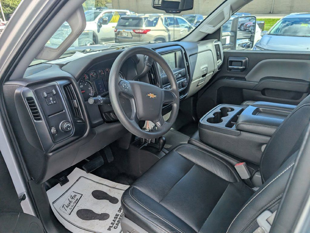 Used 2016 Chevrolet Silverado 2500 W/T w/ WT Convenience Package AWD/4WD image 17