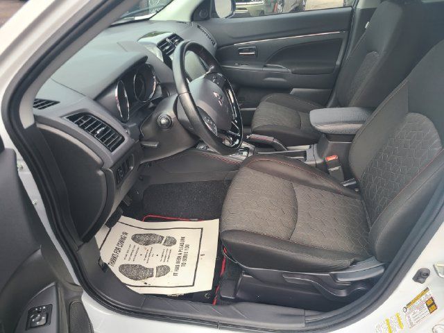 Used 2023 Mitsubishi Outlander Sport LE AWD/4WD image 11