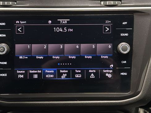 Used 2024 Volkswagen Tiguan S image 17