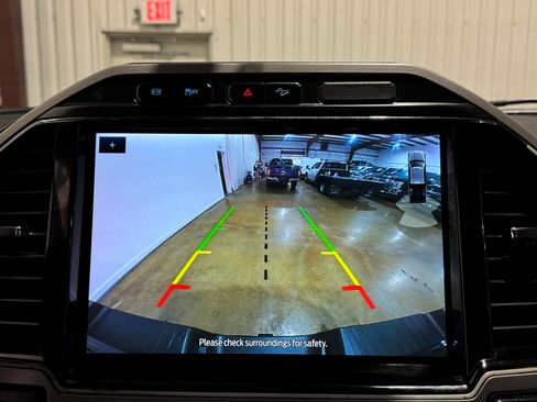 Used 2022 Ford F350 Lariat w/ Black Appearance Package image 53