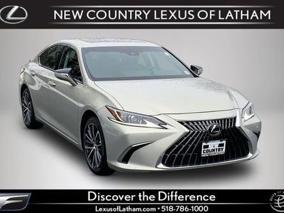 Certified 2023 Lexus ES 350 w/ Premium Package