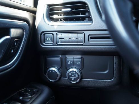 Used 2021 GMC Yukon SLT RWD image 31