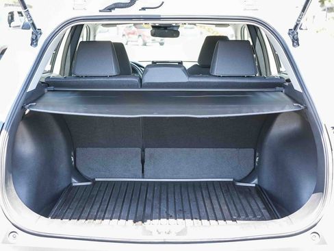 Certified 2024 Toyota Corolla Cross LE w/ Moonroof Package FWD image 30