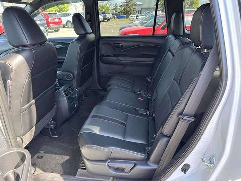 Used 2022 Honda Passport TrailSport image 14