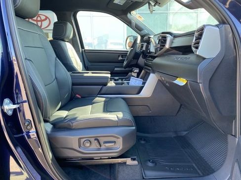 New 2026 Toyota Tundra SR5 image 18