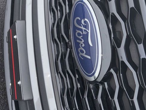 Used 2021 Ford Explorer ST w/ Equipment Group 401A image 18