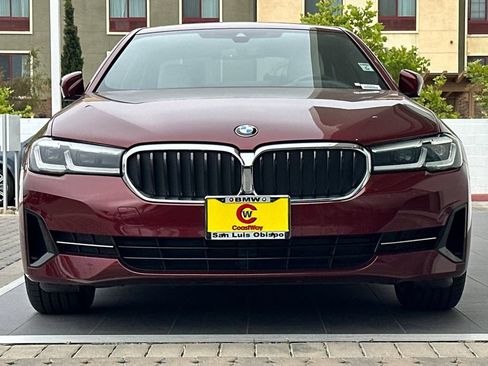 Used 2023 BMW 530i w/ Premium Package RWD image 8