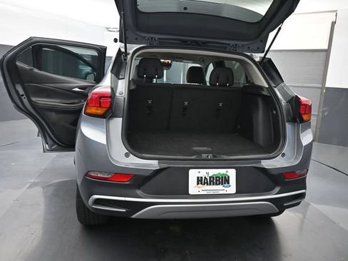 Used 2025 Buick Encore GX Preferred AWD/4WD image 8